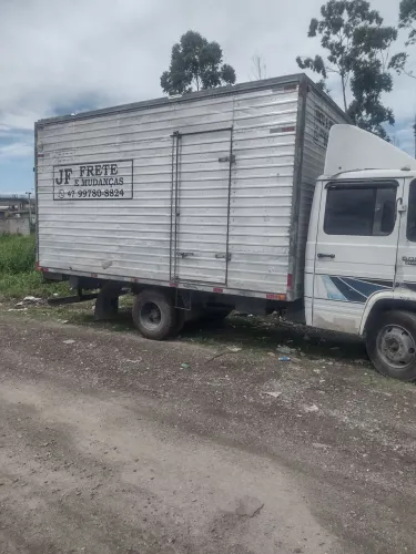 JF fretes e mudanças para Itapema e região 