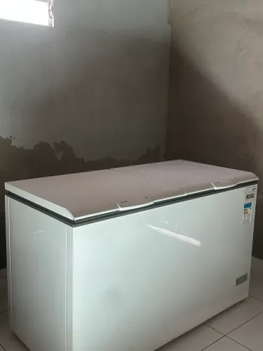 Freezer horizontal