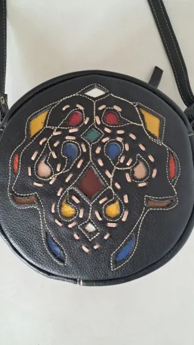 Bolsa 100% couro! Zerada!
