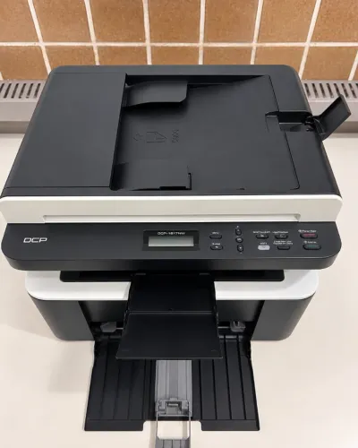 Impressora Multifuncional Brother DCP 1617 Usada