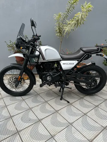 Royal Enfield Himalayan 411 2022