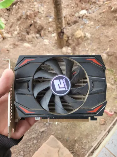 Placa de Vídeo RX 550 2GB
