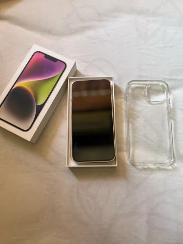 iPhone 14, 128G, branco. Dois meses de uso