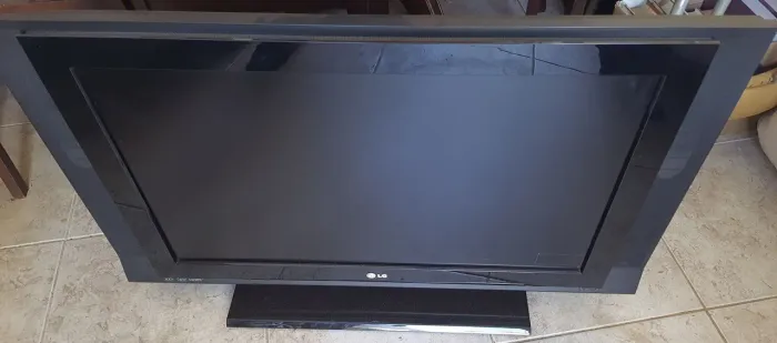 TV LG 32 com defeito R$150,00