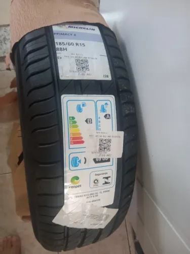 Pneu Michelin 185 60 15 Primacy 4