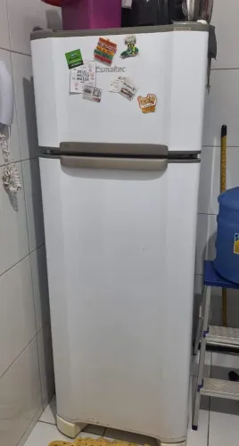 Vendo geladeira, em Campina Grande - PB!
