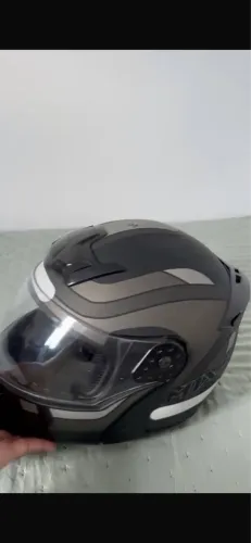 Equipamento para motocicleta/capacete