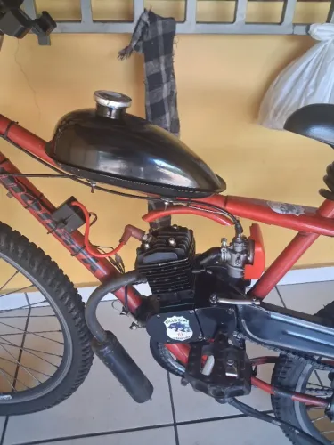 Vendo bicicleta motorizada toda revisada