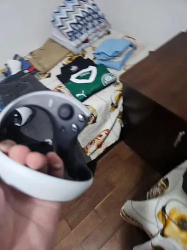 Vendo psvr2 com adaptador para pc com cabo dp 1.4 e carregador dos controles