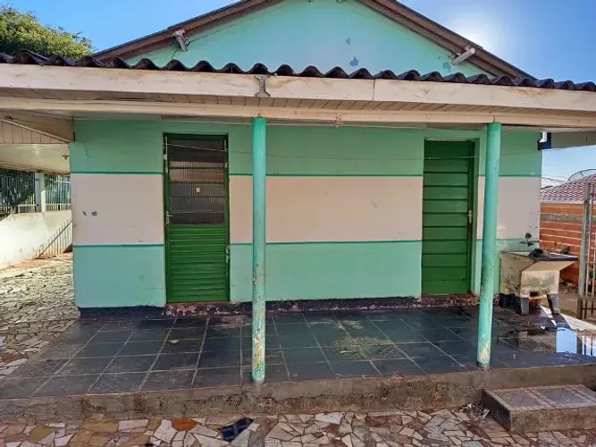 LC Casa em Eurico Salles, 2 quartos.