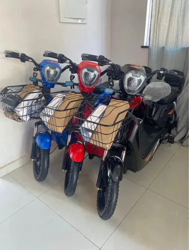 Bicicleta elétrica aro 14