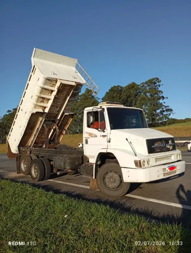 Mercedes 1620 Cacamba Leque 12m