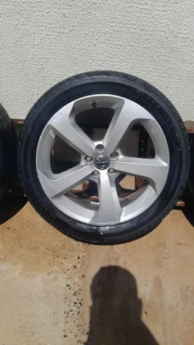 Rodas aro 17 polo gts (golf gti)