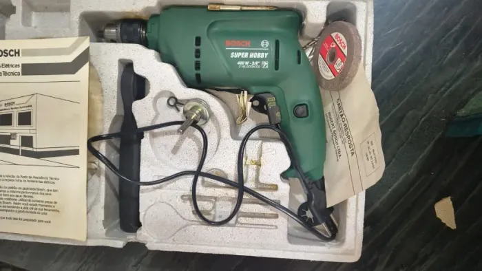 Furadeira Bosch super hobby, 2 velocidades