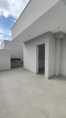 Cobertura residencial com 2 suítes para aluguel em Santa Efigênia - Bh - Mg