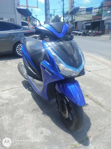 Fluo 125 única dona