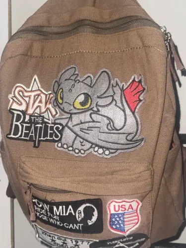 mochila americana retrô