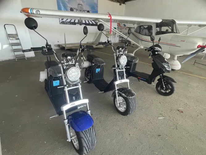 MOTO ELÉTRICA X10 / SCOOTER