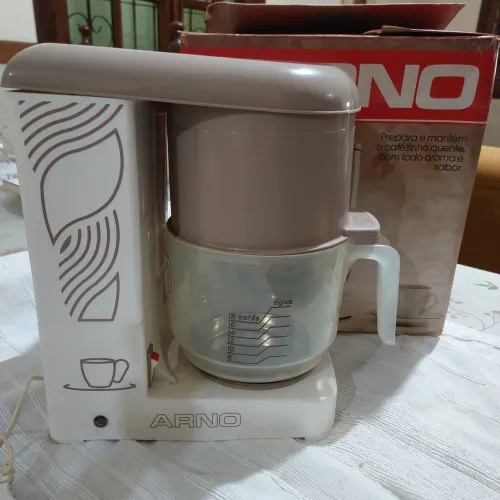 Cafeteira Elétrica Arno - Nova/sem uso