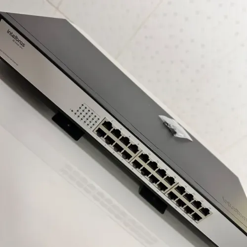 Switch Intelbras 24P Fast SF2400 QR+