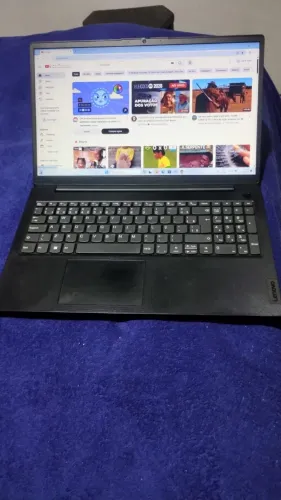 Notebook Lenovo i5 1235U 12ª Geração 8GB memória DH SSD NVMe 256