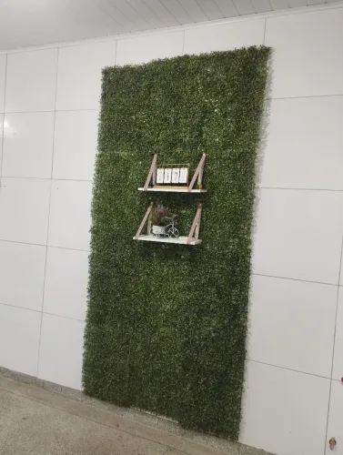 Grana artificial vai com os nichos Studio unha cabelo