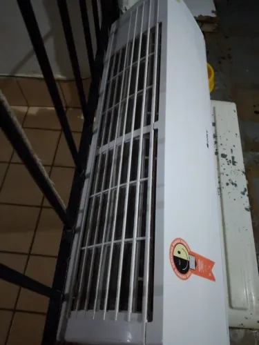 Ar condicionado de 12 BTUs inverter
