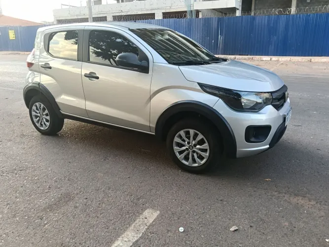 Fiat Mobi Like 1.0 Fire Flex 5P. 2022