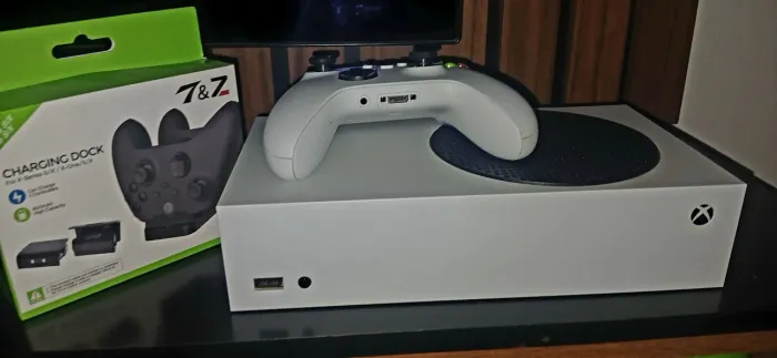 Xbox Series S - Único dono