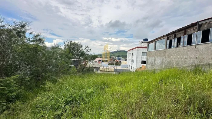 EXCELENTE TERRENO À VENDA PENHA/SC