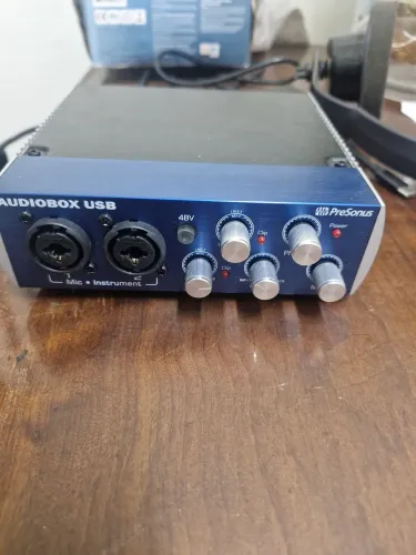 Interface de áudio presonus 