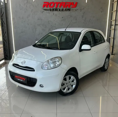 Nissan March SV 1.6 16V Flex Fuel 2014
