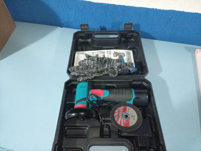 Esmirilhadeira a bateria 12V