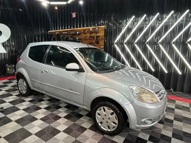 Ford KA 1.6 8V Flex 3P 2010
