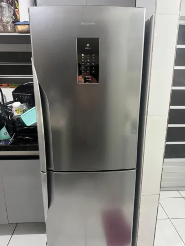 Geladeira Panasonic grande