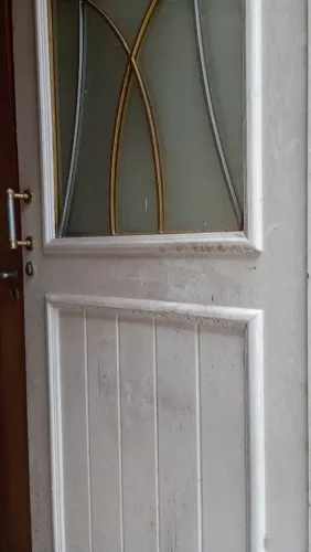 Porta madeira de lei