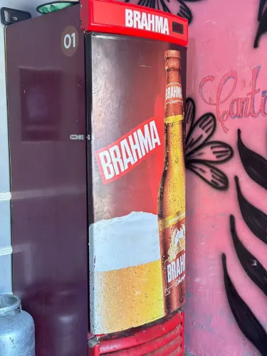 Vendo cervejeira otimo estado