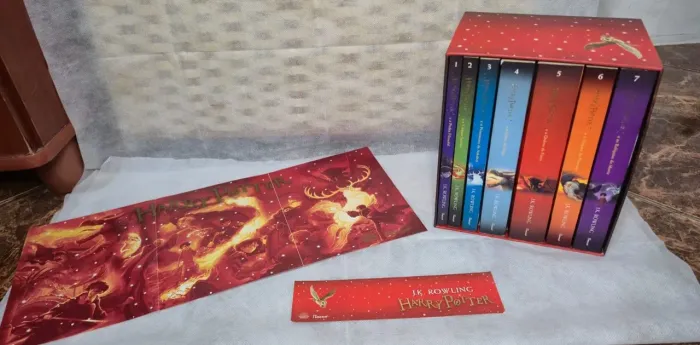 Box Coleção Completa Harry Potter 7 Livros J.k. Rowling - Edição Especial (Usado)