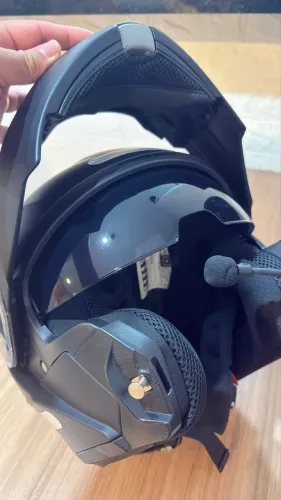 Capacete Norisk Escamotiável