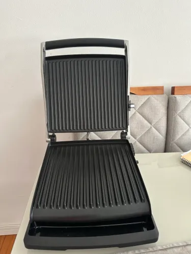 Grill Tramontina em excelente estado, novo e nunca usado.