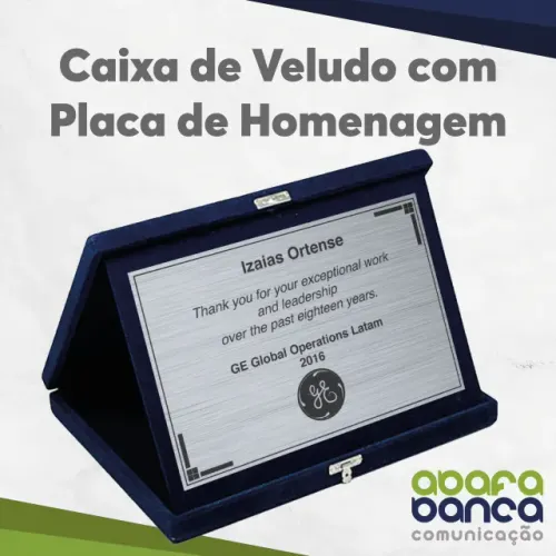 Caixa de Veludo com Placa de Homenagem tamanho G
