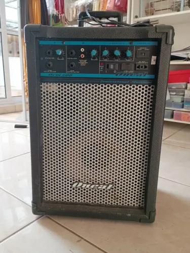 Caixa de som amplificada Com 208