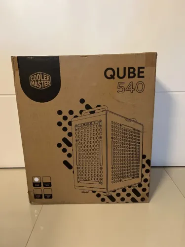Gabinete Cooler Master Qube 540