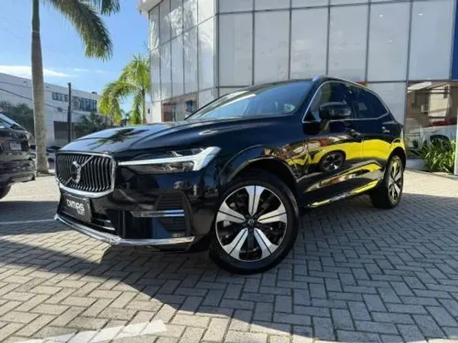Volvo XC-60 T-8 Plus 2.0 AWD (híbrido) 2024