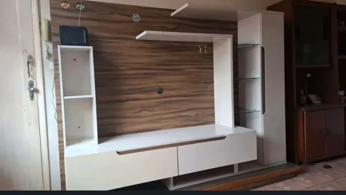 Estante para sala de estar