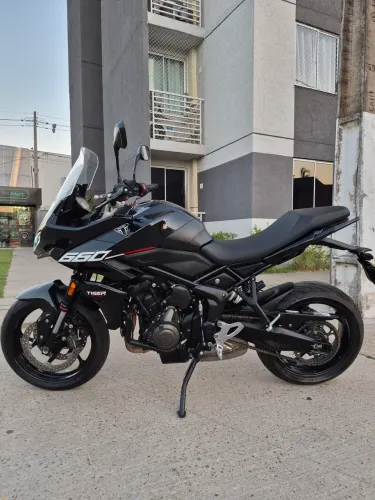 Tiger Sport 660 2025 completíssima Impecável
