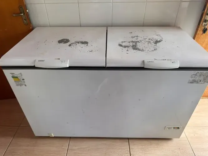 Freezer Consul Grande 534L 2 Tampas CHB53EB