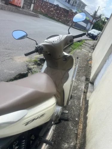 VENDO BIZ 125 - Moto Econômica