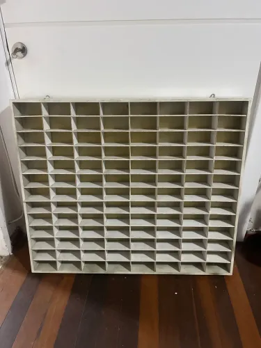 Vendo estante porta Hot Whells