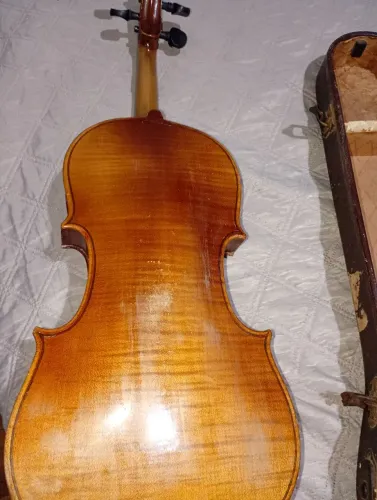 Violino antigo muito bom
